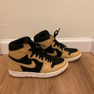 Nike Heirloom AJ1 High